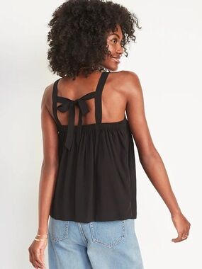 Old Navy Black Toe-Back Cami Swing Blouse